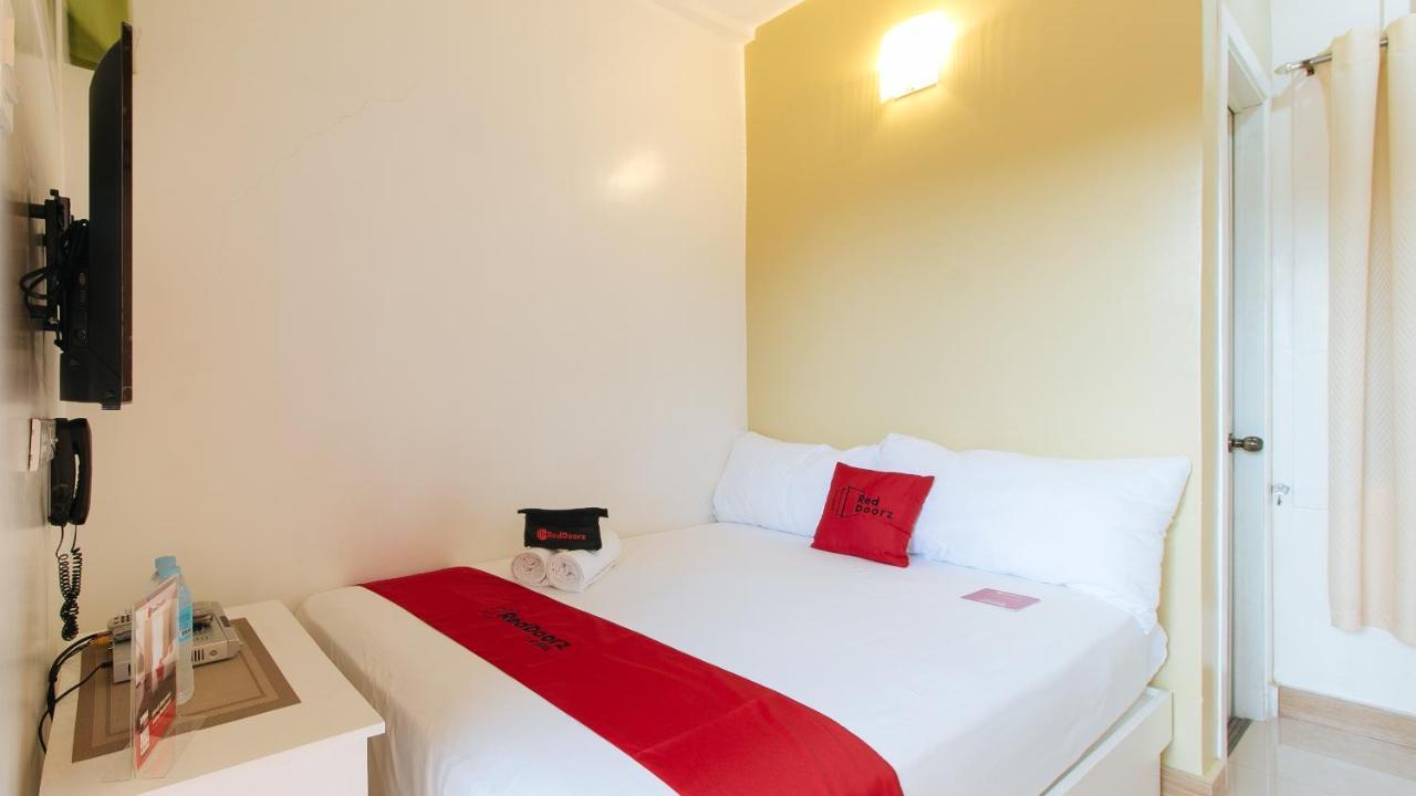 Reddoorz Plus Near Lapasan Plaza Cagayán de Oro Extérieur photo